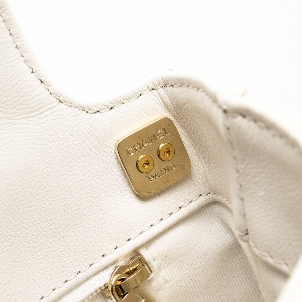 CHANEL SEASONAL SQUARE FLAP BAG WITH CHAIN PATENT WHITE LGHW (MICROCHIP)