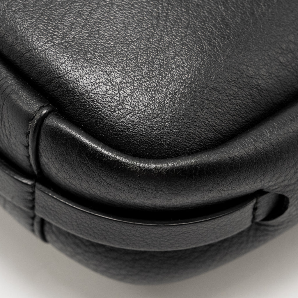 BALENCIAGA EVERYDAY CAMERA BAG CALFSKIN BLACK SHW