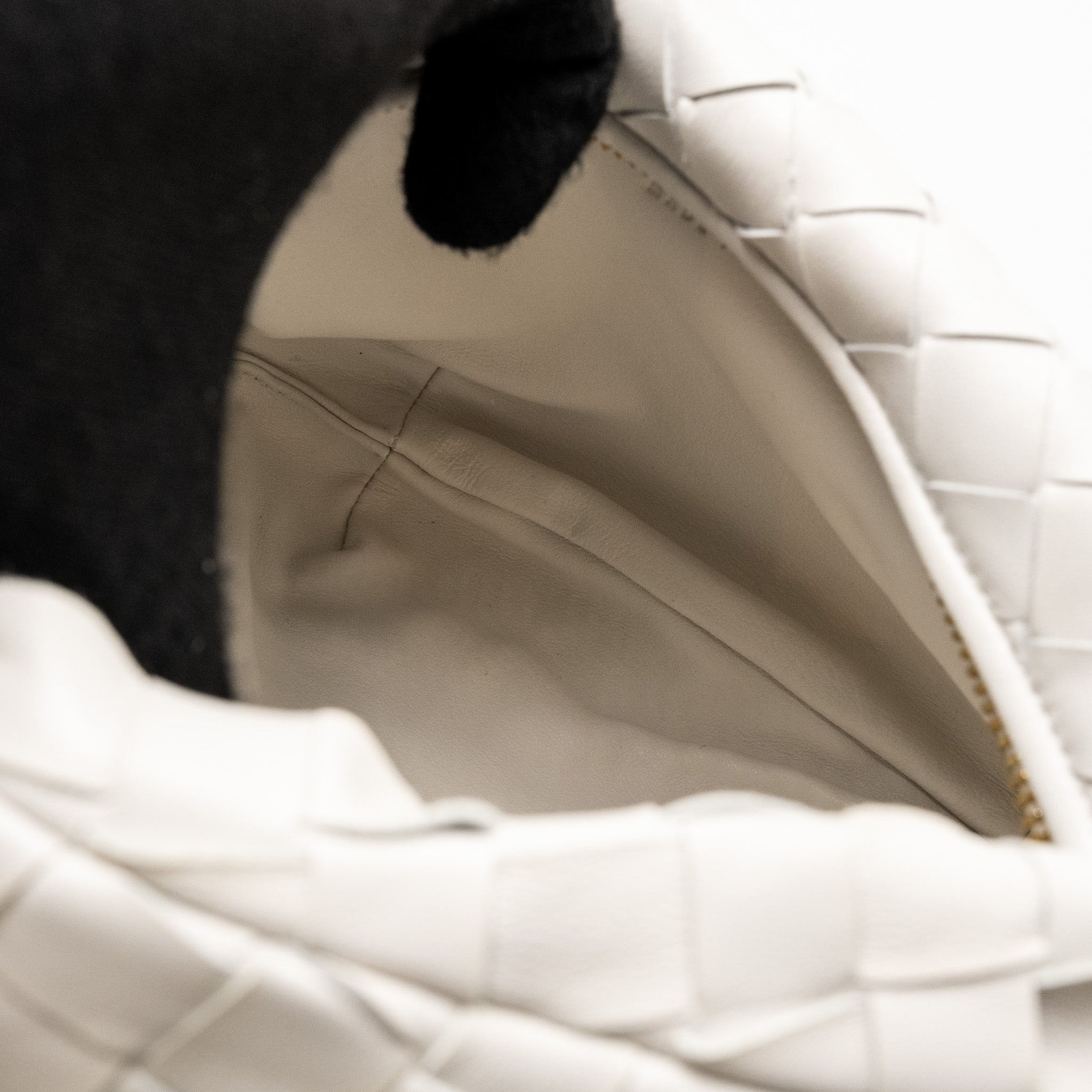 BOTTEGA VENETA MINI JODIE LAMBSKIN WHITE GHW