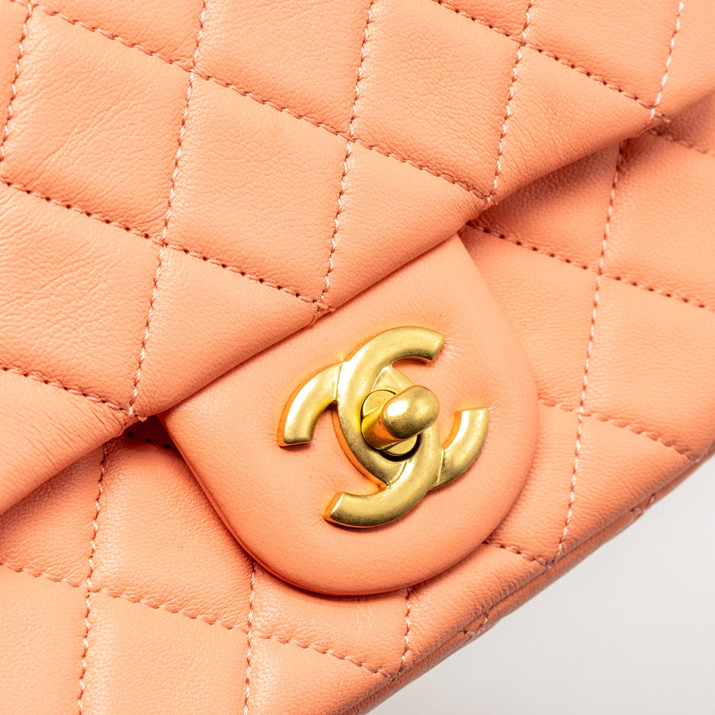 CHANEL PEARL CRUSH MINI SQUARE LAMBSKIN CORAL GHW (MICROCHIP)