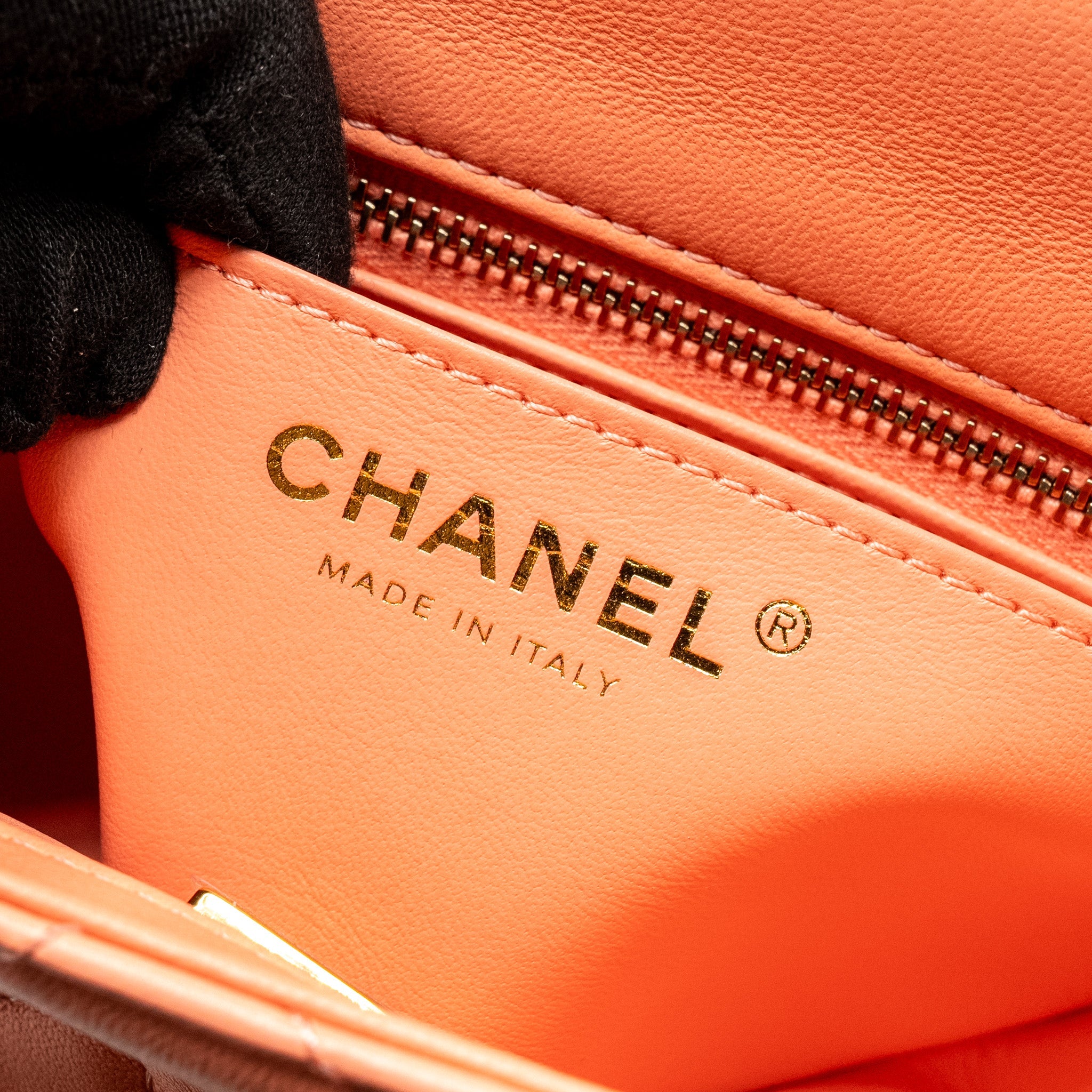 CHANEL PEARL CRUSH MINI SQUARE LAMBSKIN CORAL GHW (MICROCHIP)