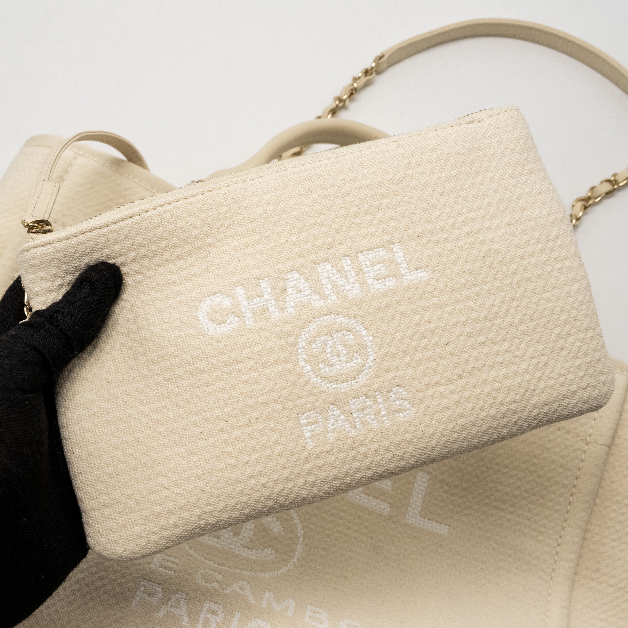 CHANEL SMALL DEAUVILLE SHOPPING TOTE BAG CALFSKIN/FABRIC LIGHT BEIGE LGHW (MICROCHIP)