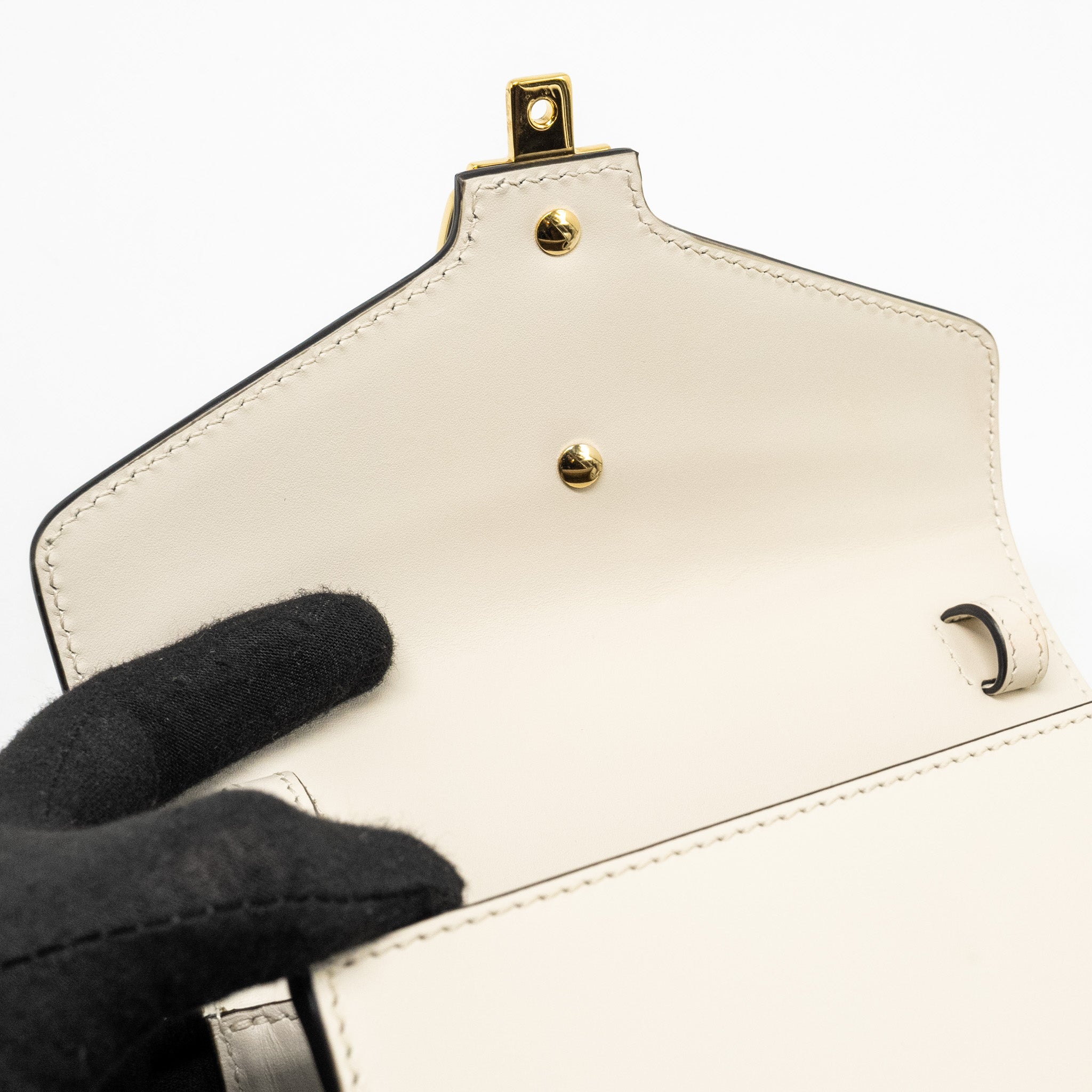 GUCCI MINI SYLVIE TOP HANDLE BAG CALFSKIN WHITE GHW