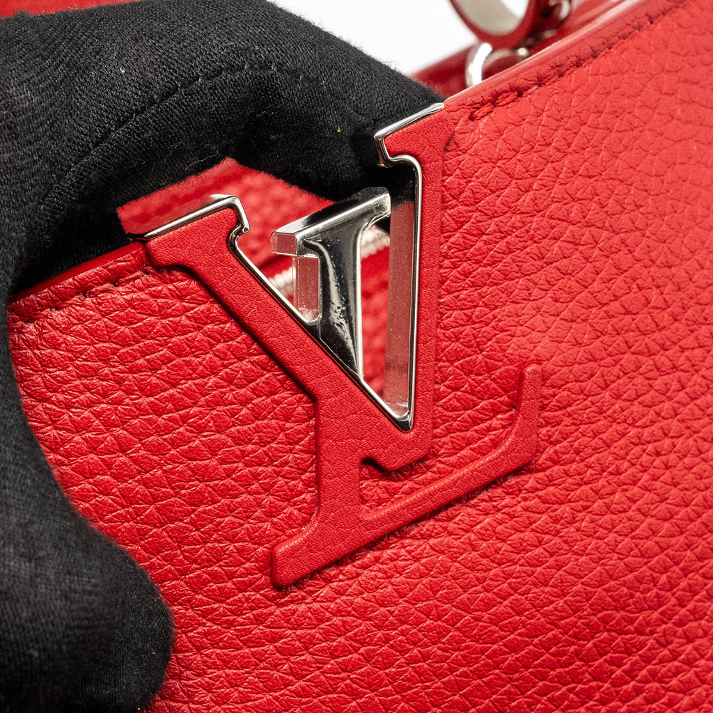 LOUIS VUITTON CAPUCINE BB TAURILLON RED SHW