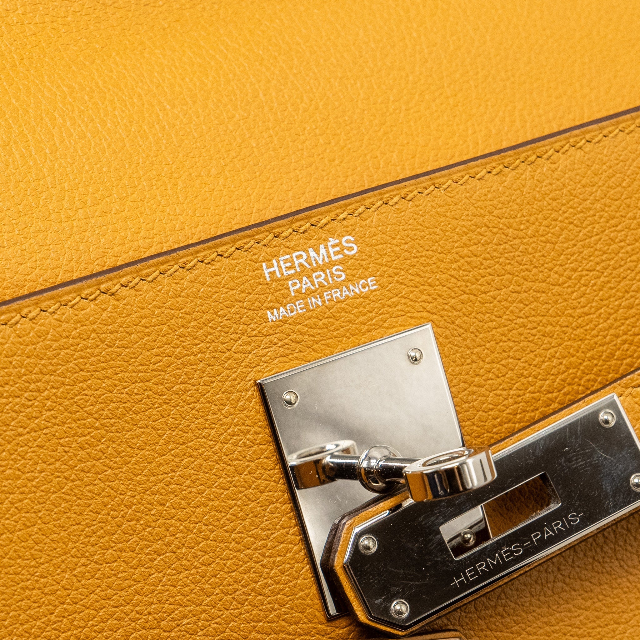 HERMES KELLY 32 EVERCOLOR CARAMEL / ROSE D’ETE SHW