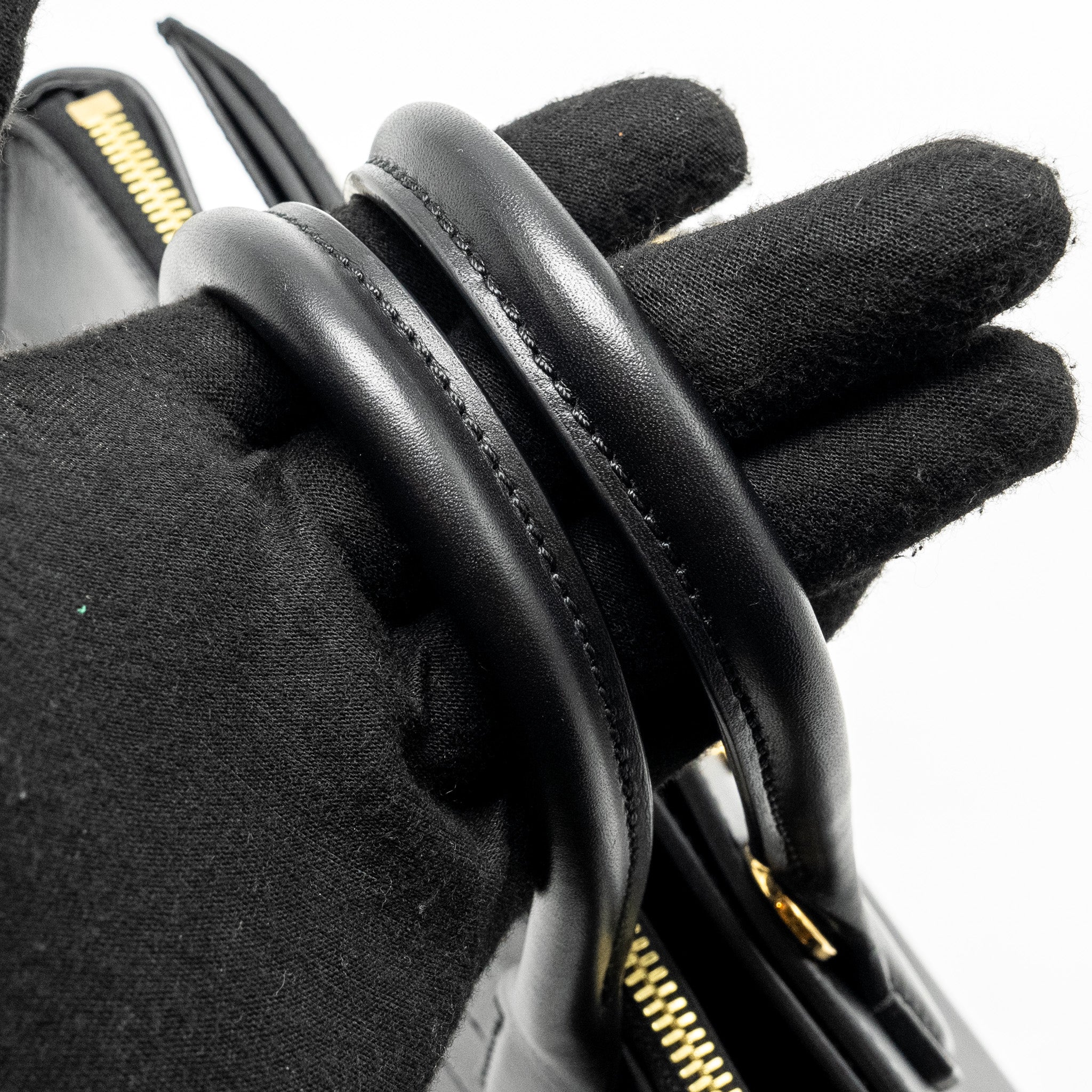 LOUIS VUITTON CITY STEAMER PM GRAINED CALFSKIN BLACK GHW