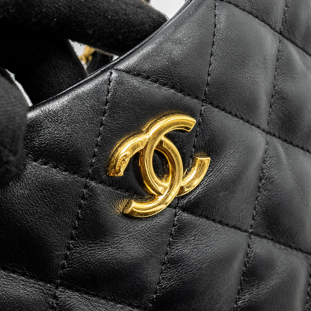 CHANEL 22K HOBO SHOULDER BAG LAMBSKIN BLACK GHW (MICROCHIP)