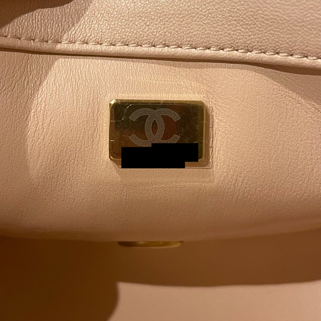 CHANEL 22C PEARL CRUSH MINI SQUARE FLAP BAG LAMBSKIN LIGHT PINK GHW