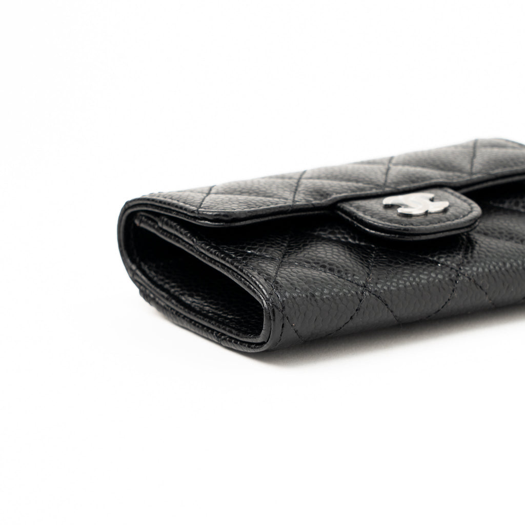 CHANEL CLASSIC FLAP CARD HOLDER CAVIAR BLACK SHW (HOLOGRAM)