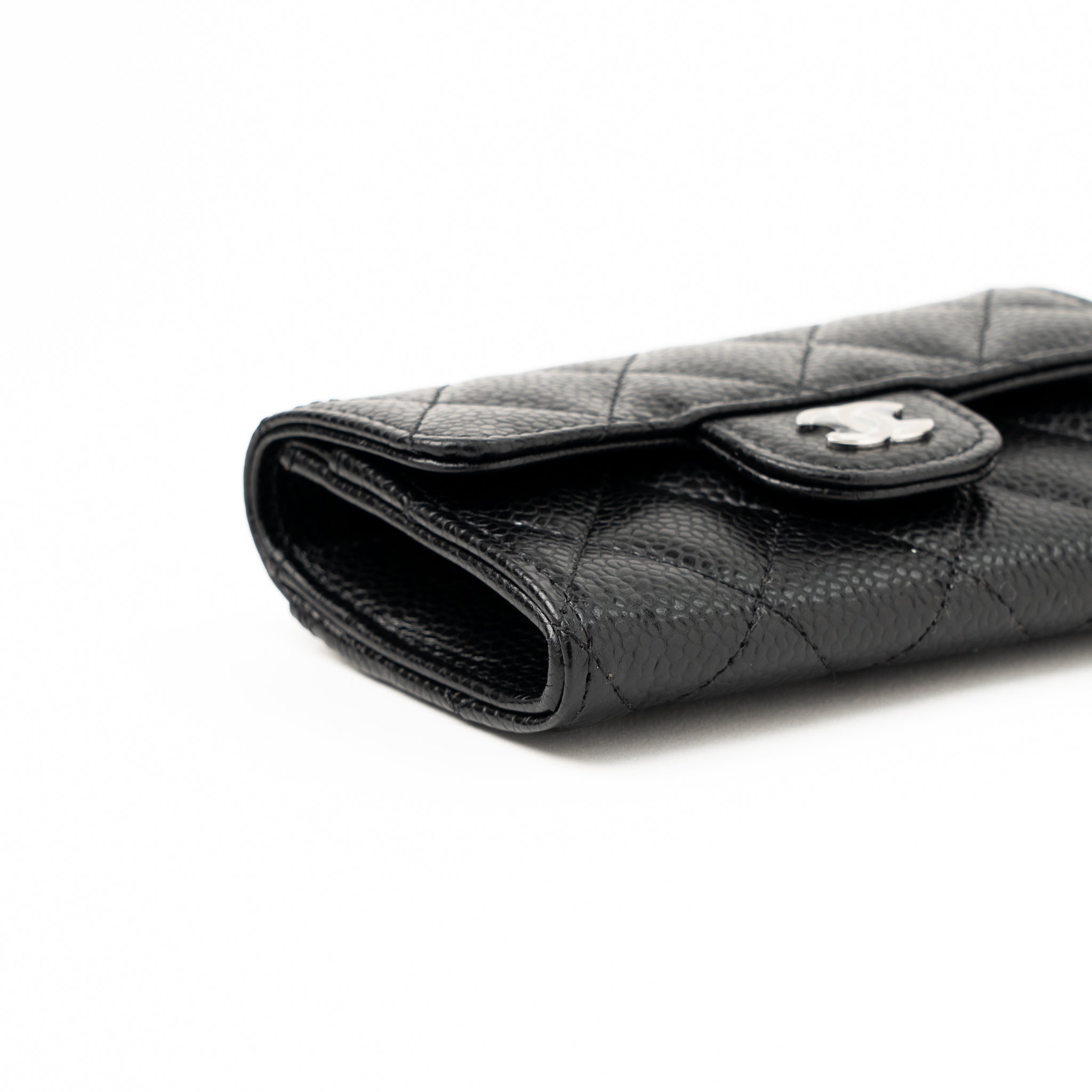 CHANEL CLASSIC FLAP CARD HOLDER CAVIAR BLACK SHW (HOLOGRAM)